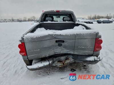 Zdjęcie 6 z 12 samochodu: 2010 DODGE DAKOTA SXT VIN:1D7CW3GKXAS110702 - miniatura