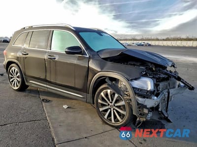 Czwarte zdjęcie samochodu z boku: 2022 MERCEDES-BENZ GLB 250 VIN:W1N4M4GB0NW195213 - miniatura