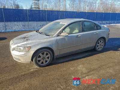 2005 VOLVO S40 2.4I YV1MS382852100307 - główne zdjęcie licytacji z USA - miniatura