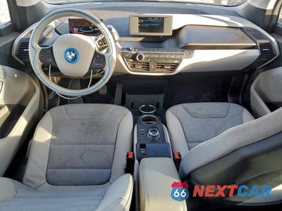 Zdjęcie 8 z 12 samochodu: 2017 BMW I3 REX VIN:WBY1Z8C35HV894640 - miniatura