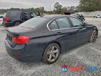 Trzecie zdjęcie samochodu z tyłu: 2015 BMW 328 XI VIN:WBA3B3C53FJ983580 - miniatura