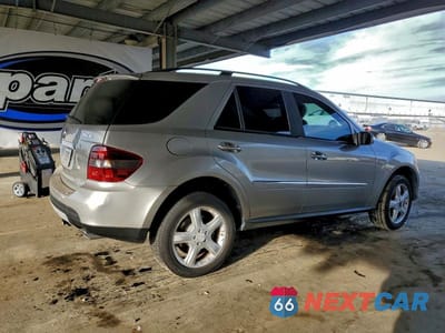 Trzecie zdjęcie samochodu z tyłu: 2008 MERCEDES-BENZ ML 350 VIN:4JGBB86E38A328258 - miniatura