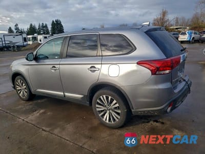 Drugie zdjęcie samochodu z przodu: 2020 MITSUBISHI OUTLANDER SE VIN:JA4AZ3A34LZ017656 - miniatura