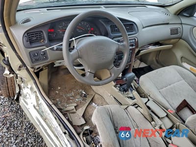 Zdjęcie 8 z 12 samochodu: 1998 NISSAN ALTIMA XE VIN:1N4DL01D1WC248832 - miniatura