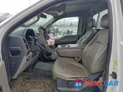 Zdjęcie 7 z 11 samochodu: 2017 FORD F250 SUPER DUTY VIN:1FTBF2A62HEB63088 - miniatura