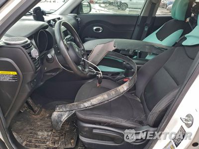 Zdjęcie 7 z 12 samochodu: 2015 KIA SOUL VIN:KNDJN2A28F7167286 - miniatura