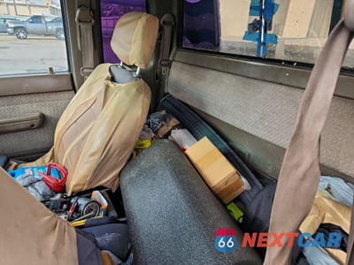 Zdjęcie 10 z 12 samochodu: 1996 TOYOTA TACOMA XTRACAB VIN:4TAVL52N4TZ122228 - miniatura