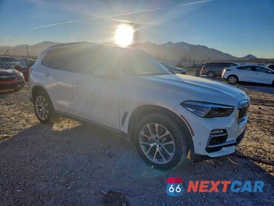 Czwarte zdjęcie samochodu z boku: 2020 BMW X5 XDRIVE40I VIN:5UXCR6C04L9C86132 - miniatura