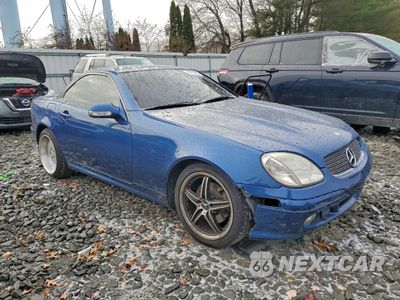 Czwarte zdjęcie samochodu z boku: 2001 MERCEDES-BENZ SLK 320 VIN:WDBKK65F01F211327 - miniatura