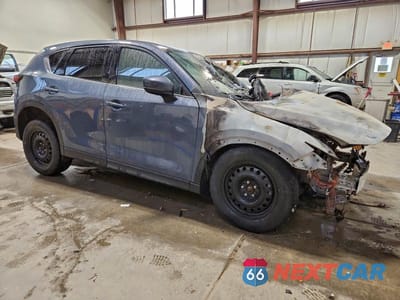 Czwarte zdjęcie samochodu z boku: 2021 MAZDA CX-5 GT VIN:JM3KFBDY8M0420802 - miniatura