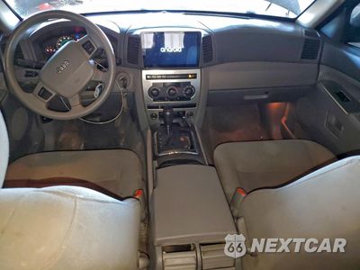 Zdjęcie 8 z 15 samochodu: 2006 JEEP GRAND CHEROKEE LAREDO VIN:1J4GS48K16C109848 - miniatura