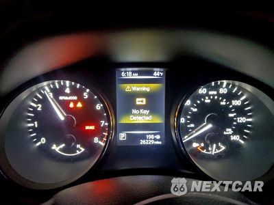 Zdjęcie 9 z 12 samochodu: 2017 NISS ROGUE SPORT VIN:JN1BJ1CP5HW005808 - miniatura