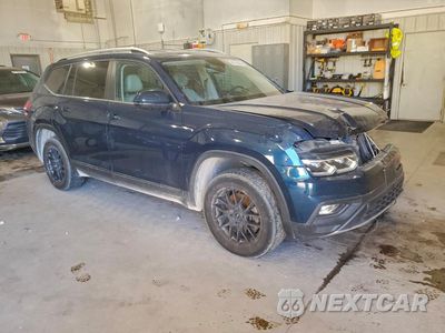 Czwarte zdjęcie samochodu z boku: 2018 VOLKSWAGEN ATLAS SE VIN:1V2CR2CA8JC579045 - miniatura