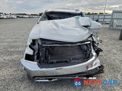 Piąte zdjęcie samochodu w środku: 2019 CHEVROLET SILVERADO K1500 LTZ VIN:3GCUYGED2KG232919 - miniatura