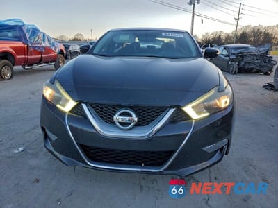 Piąte zdjęcie samochodu w środku: 2017 NISSAN MAXIMA PLA VIN:1N4AA6AP6HC383913 - miniatura