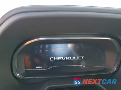 Zdjęcie 9 z 14 samochodu: 2024 CHEVROLET SUBURBAN C1500 LT VIN:1GNSCCKD5RR386996 - miniatura