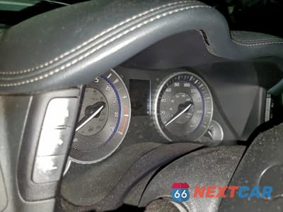 Zdjęcie 9 z 12 samochodu: 2015 INFINITI Q70L 3.7 VIN:JN1BY1PP8FM601378 - miniatura