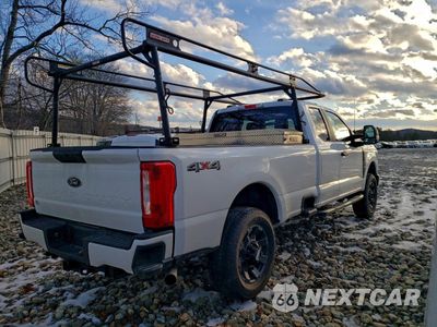 Trzecie zdjęcie samochodu z tyłu: 2026 FORD F350 SUPER DUTY VIN:1FT8X3BN7TEC83724 - miniatura