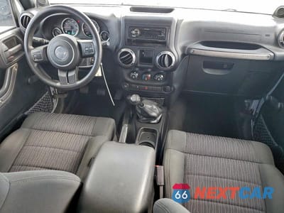 Zdjęcie 8 z 12 samochodu: 2012 JEEP WRANGLER UNLIMITED SPORT VIN:1C4BJWDG8CL246006 - miniatura