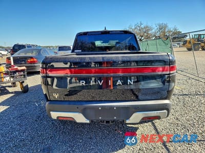 Zdjęcie 6 z 12 samochodu: 2022 RIVIAN R1T ADVENTURE VIN:7FCTGAAAXNN015177 - miniatura