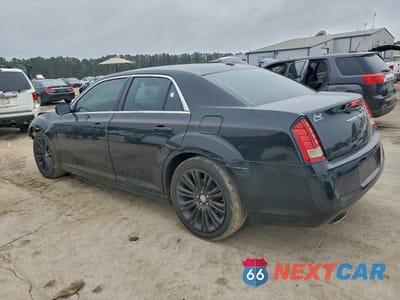 Drugie zdjęcie samochodu z przodu: 2013 CHRYSLER 300 S VIN:2C3CCABG0DH621782 - miniatura