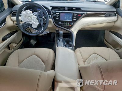 Zdjęcie 8 z 15 samochodu: 2019 TOYOTA CAMRY L VIN:4T1B11HK2KU845537 - miniatura