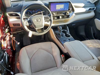 Zdjęcie 8 z 15 samochodu: 2023 TOYOTA HIGHLANDER HYBRID LIMITED VIN:5TDEBRCH3PS114099 - miniatura