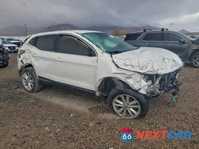 Czwarte zdjęcie samochodu z boku: 2018 NISSAN ROGUE SPORT S VIN:JN1BJ1CP9JW195389 - miniatura