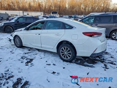 Drugie zdjęcie samochodu z przodu: 2019 HYUNDAI SONATA SE VIN:5NPE24AF0KH820403 - miniatura