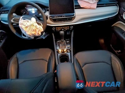 Zdjęcie 8 z 14 samochodu: 2026 JEEP COMPASS LIMITED VIN:3C4NJDCN9TT172987 - miniatura