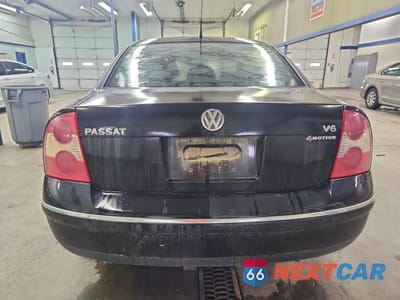 Zdjęcie 6 z 11 samochodu: 2003 VOLKSWAGEN PASSAT VIN:WVWTH63B63P283294 - miniatura