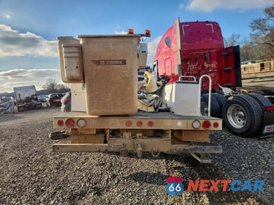 Zdjęcie 6 z 12 samochodu: 2024 FORD F550 SUPER DUTY VIN:1FDUF5HT9RDA06733 - miniatura