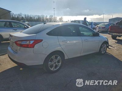 Trzecie zdjęcie samochodu z tyłu: 2014 FORD FOCUS SE VIN:1FADP3F23EL413274 - miniatura