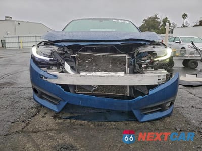 Piąte zdjęcie samochodu w środku: 2016 HONDA CIVIC LX VIN:19XFC2F58GE037511 - miniatura