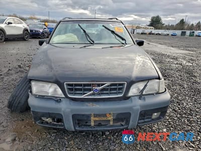 Piąte zdjęcie samochodu w środku: 2000 VOLVO V70 XC VIN:YV1LZ56D1Y2643705 - miniatura