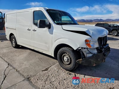 Czwarte zdjęcie samochodu z boku: 2018 NISSAN NV 1500 DELIVERY VAN VIN:1N6BF0KY9JN804082 - miniatura