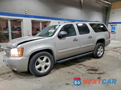 2008 CHEVROLET SUBURBAN C1500 LS 3GNFC160X8G164045 - główne zdjęcie licytacji z USA - miniatura