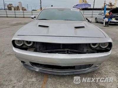 Piąte zdjęcie samochodu w środku: 2015 DODGE CHALLENGER SXT VIN:2C3CDZAG8FH712668 - miniatura