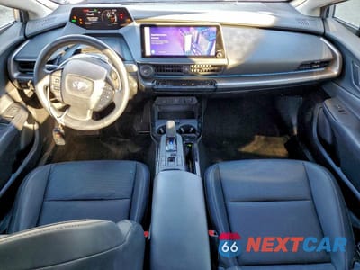 Zdjęcie 8 z 11 samochodu: 2023 TOYOTA PRIUS LE VIN:JTDADABU7P3006613 - miniatura