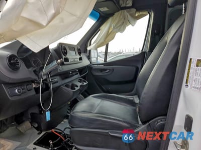 Zdjęcie 7 z 12 samochodu: 2023 MERCEDES-BENZ SPRINTER 3500 VIN:W1Y5KDHY7PT138611 - miniatura
