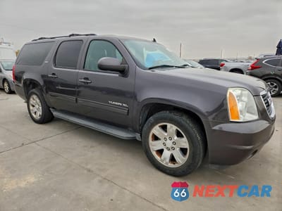 Czwarte zdjęcie samochodu z boku: 2010 GMC YUKON XL C1500 SLT VIN:1GKUCKE01AR144865 - miniatura