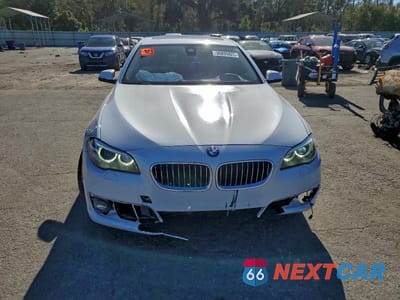 Piąte zdjęcie samochodu w środku: 2016 BMW 528 I VIN:WBA5A5C50GG351383 - miniatura