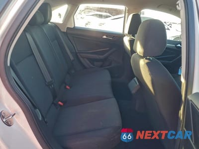 Zdjęcie 10 z 12 samochodu: 2021 VOLKSWAGEN JETTA S VIN:3VWC57BU8MM052631 - miniatura