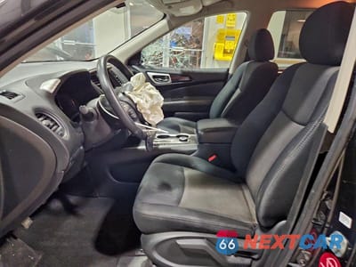Zdjęcie 7 z 13 samochodu: 2019 NISSAN PATHFINDER S VIN:5N1DR2MM1KC603598 - miniatura