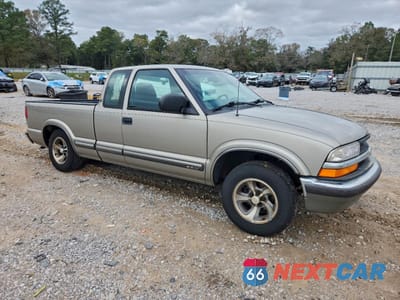 Czwarte zdjęcie samochodu z boku: 2000 CHEVROLET S TRUCK S10 VIN:1GCCS1956Y8272531 - miniatura