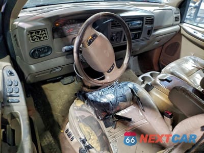 Zdjęcie 8 z 13 samochodu: 2001 FORD EXCURSION LIMITED VIN:1FMNU43S51EA01031 - miniatura