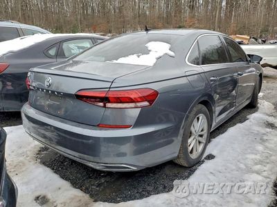 Trzecie zdjęcie samochodu z tyłu: 2020 VOLKSWAGEN PASSAT SE VIN:1VWSA7A30LC015623 - miniatura