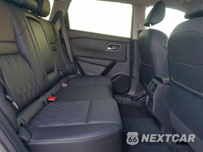 Zdjęcie 11 z 14 samochodu: 2023 NISSAN ROGUE PLATINUM VIN:JN8BT3DC3PW104614 - miniatura