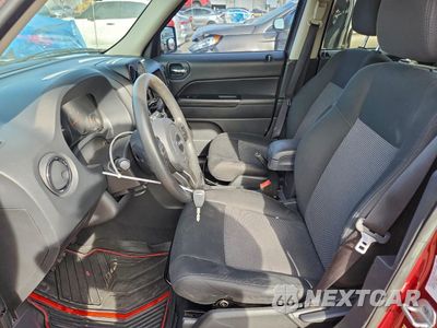 Zdjęcie 7 z 14 samochodu: 2012 JEEP PATRIOT SPORT VIN:1C4NJRBB5CD624590 - miniatura