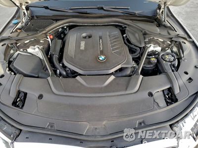 Zdjęcie 11 z 14 samochodu: 2016 BMW 740 I VIN:WBA7E2C57GG738685 - miniatura